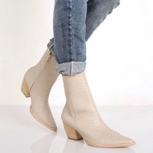 Matisse Caty Boot in Ivory Snake